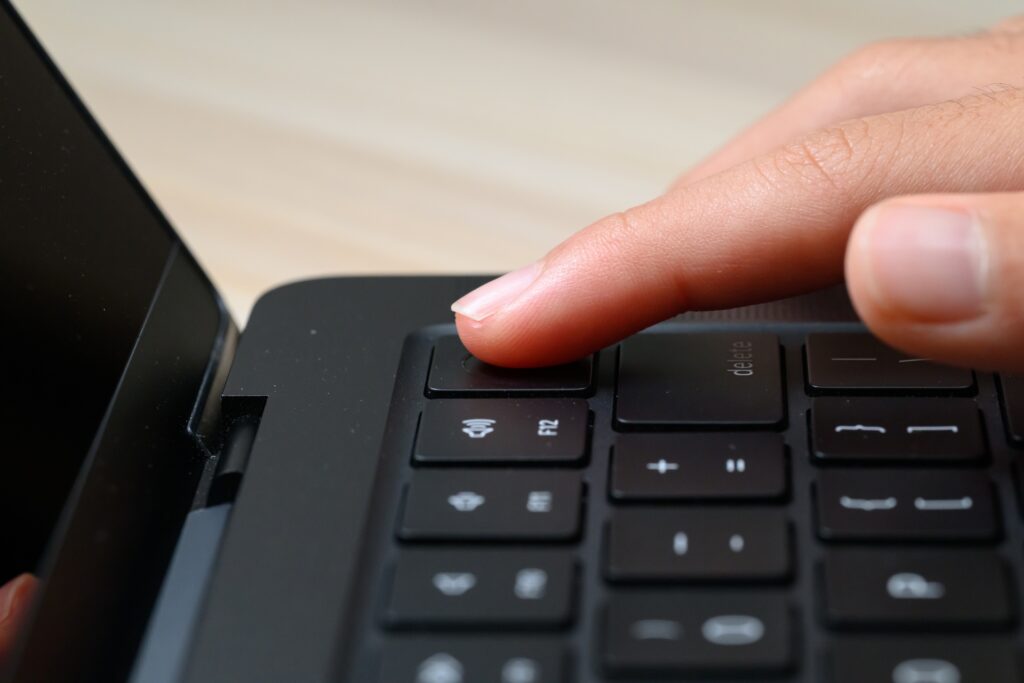 パソコンの電源が入らなくなり起動しなくなった